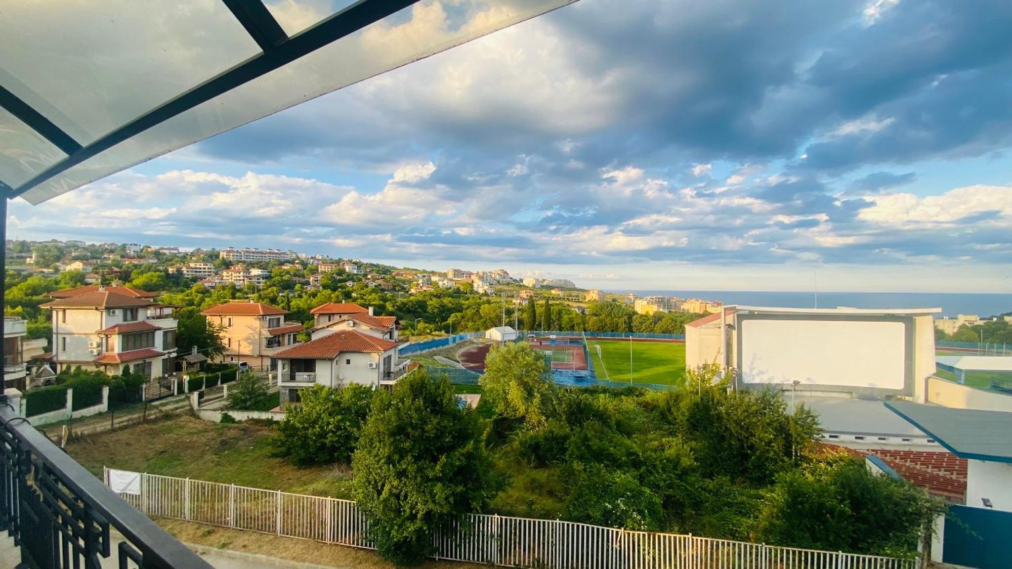 к-кс Сънрайз , Студио под наем Бяла Екстер'єр фото
